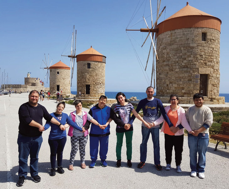 Οι χορευτές της ΕΛΠΙΔΑΣ