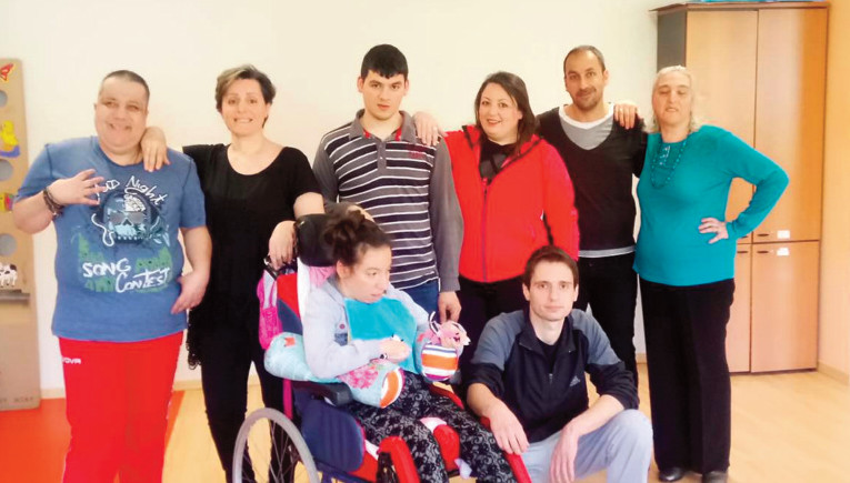 ΙΡΙΣ Κ.Δ.Α.Π.-Μ.Ε.Α. ΠΟΛΙΧΝΗΣ