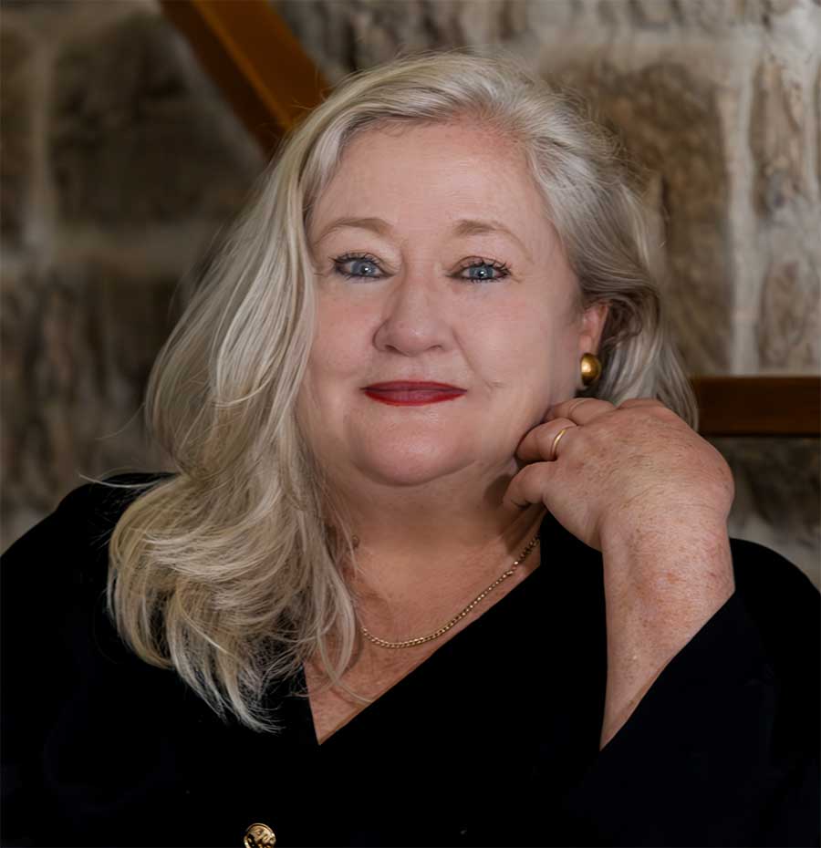 Dr WENDY MAY TIMMONS