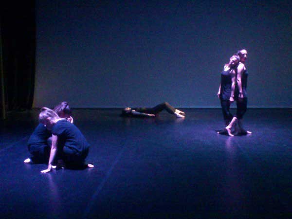 Feminam πρώτη παράσταση στο 15 Φεστιβάλ Χορού Σωματείου Ελλήνων Χορογράφων