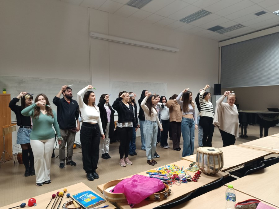 Σεμινάριο της μεθόδου διδασκαλίας DanceDisability Χορός Αναπηρία στο ΑΠΘ