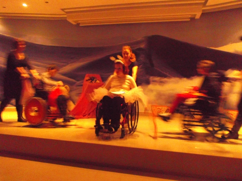 Το Χορόχρωμα των Χριστουγέννων στο Κέντρο Αποκατάστασης Αnimus στην Λάρισα